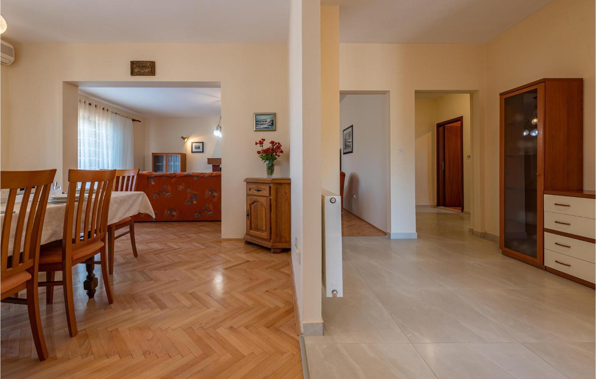 Cozy Apartment In Zadar With Wifi Exterior foto